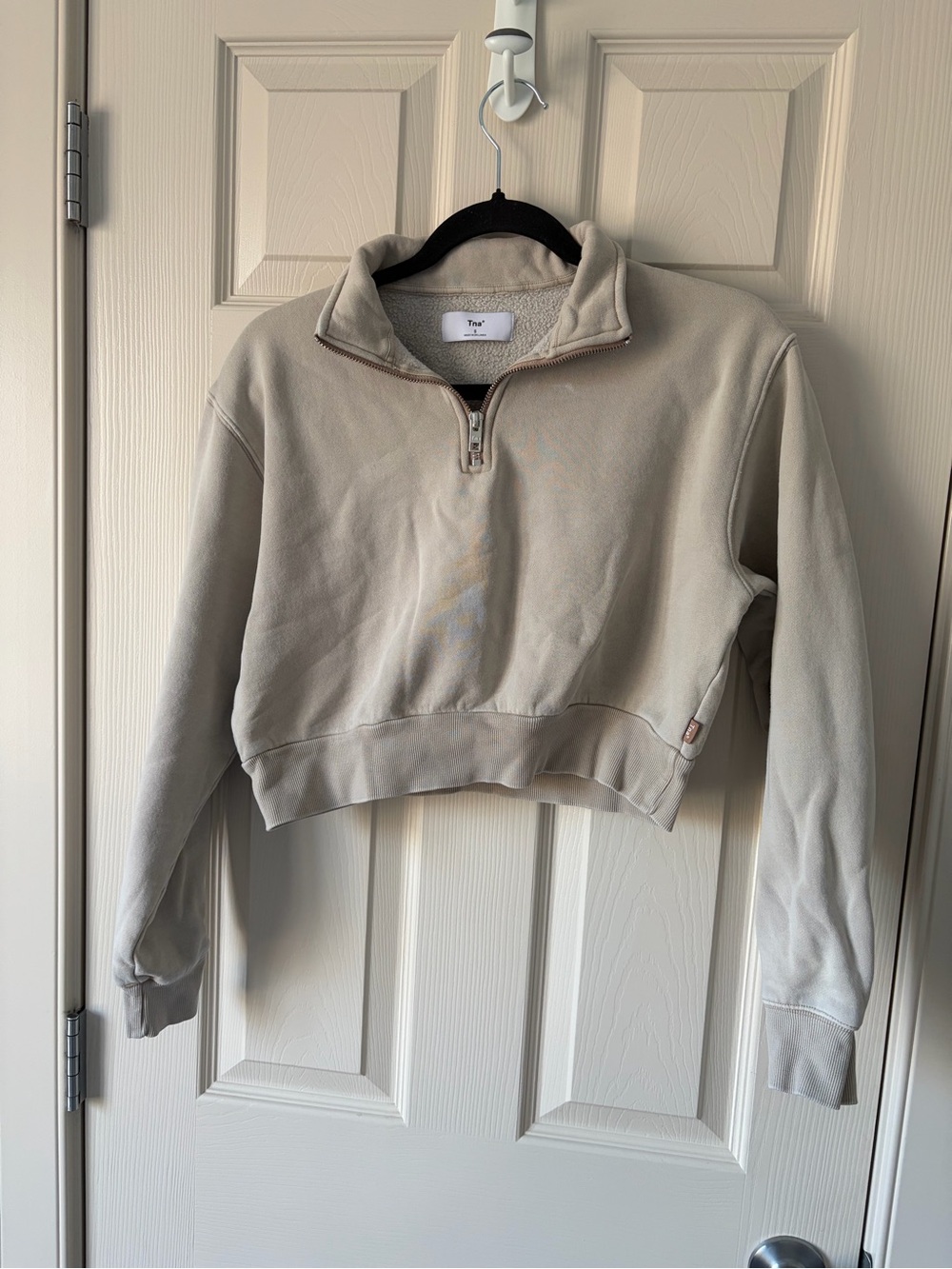 🖤 TNA - Beige Cropped 3/4 Zip Sweater - Small